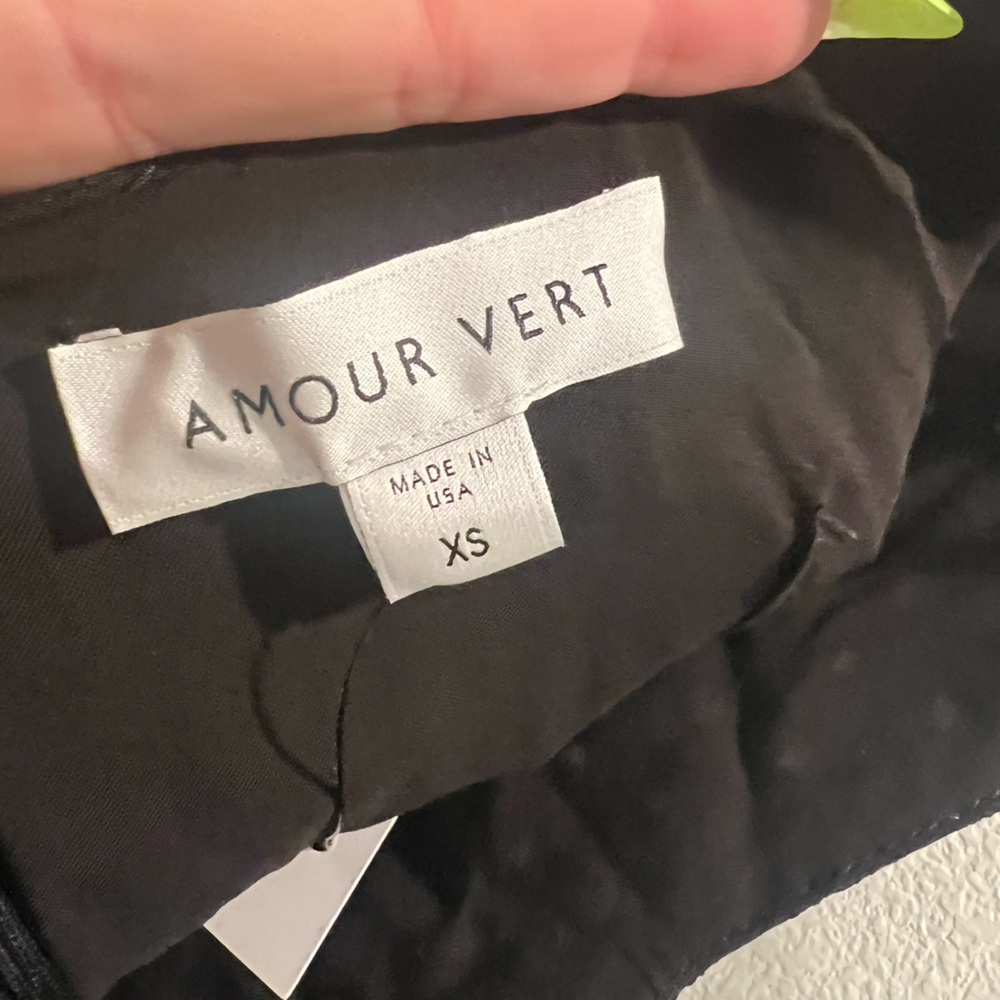 Amour Vert Adelina Eyelet Midi Dress, XS NWT - Picture 6 of 6